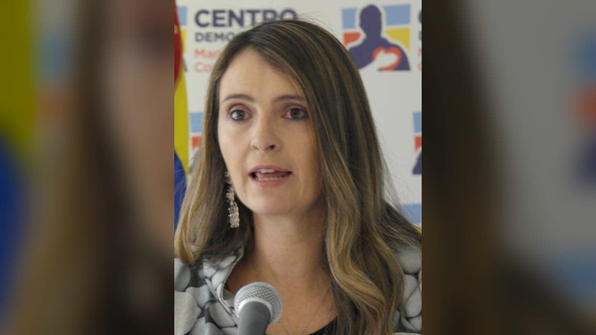 Paloma Valencia en rueda de prensa del Centro Democrático